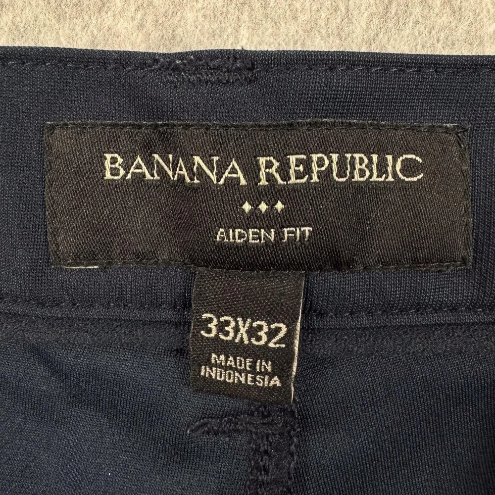 Banana Republic Aiden Pants Mens 33 Blue Microfiber Chino Travel Casual 34x31